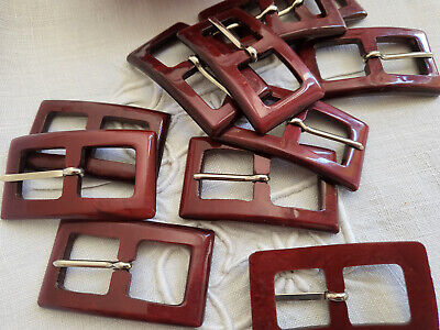 Duo boucles de ceinture anciennes rouge marbré 2,9 sur 5,2 cm ME4-5