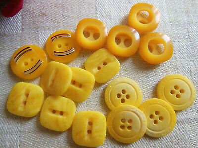 Lot 17 boutons vintage Jaune panaché 3 séries 1,5 à 1,7 cm ref 4529
