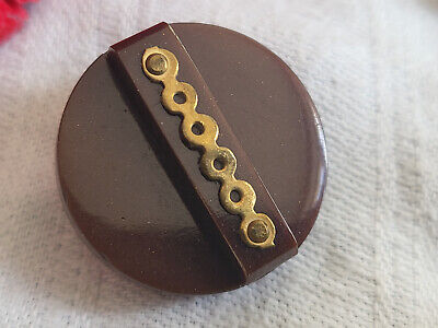 Elégant bouton ancien avec ornement laiton collection moderniste 2,3 cm ref 885
