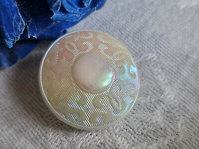 Bouton ancien en verre blanc irisé rose diamètre 2,1 cm D13F