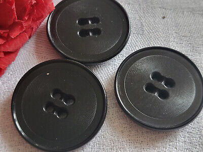 Trio gros boutons anciens noir à motif diamètre 3,1 cm ref 1489