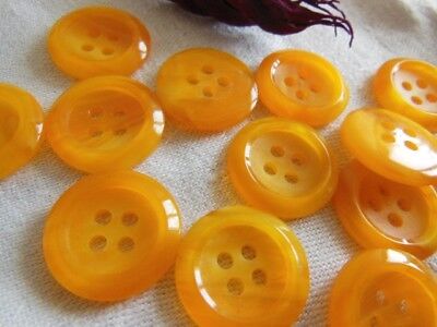 Lot 6 boutons vintage jaune orangé 4 trous diamètre 2,1 cm ancien ref 1545