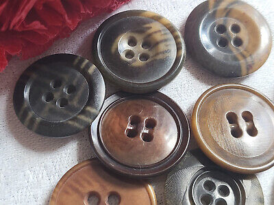 Panaché lot 12 boutons anciens en corozo 2,1 / 2,2 cm collection ref 937