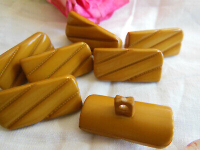 Lot 7 boutons vintage rectangulaire marron ocre pied 1,3 sur 2,4 cm ref 1384
