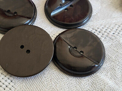 Lot 4 boutons anciens marron marbré travaillé diamètre 2,6 cm ref 5136