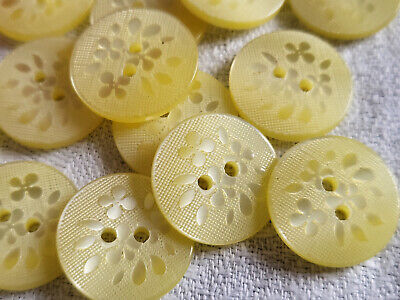 Lot 12 boutons vintage jaune motif fleur diamètre 1,7 cm ref 1441