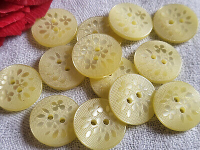 Lot 12 boutons vintage jaune motif fleur diamètre 1,7 cm ref 1441
