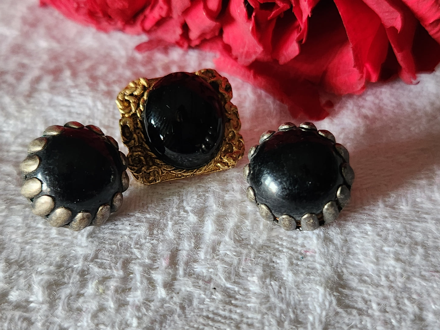 Trio boutons vintage en métal noir doré argenté bijoux 1,3 et 1,6 cm D4C