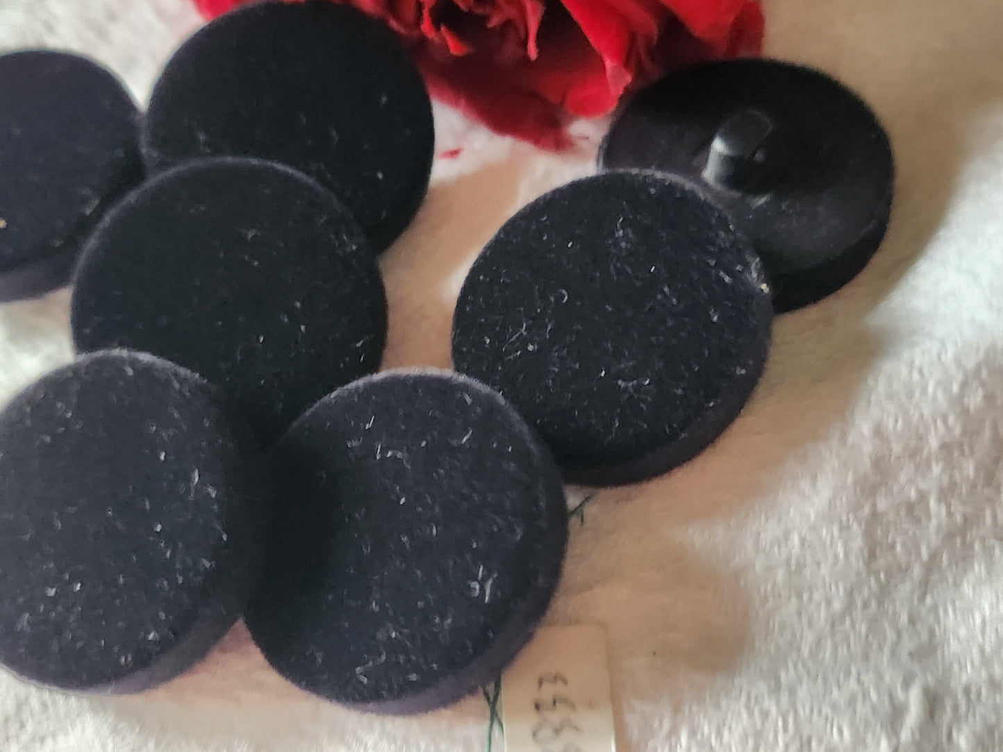 Lot 8 gros boutons vintage daim noir épais parurier 2,8 cm ref 7052