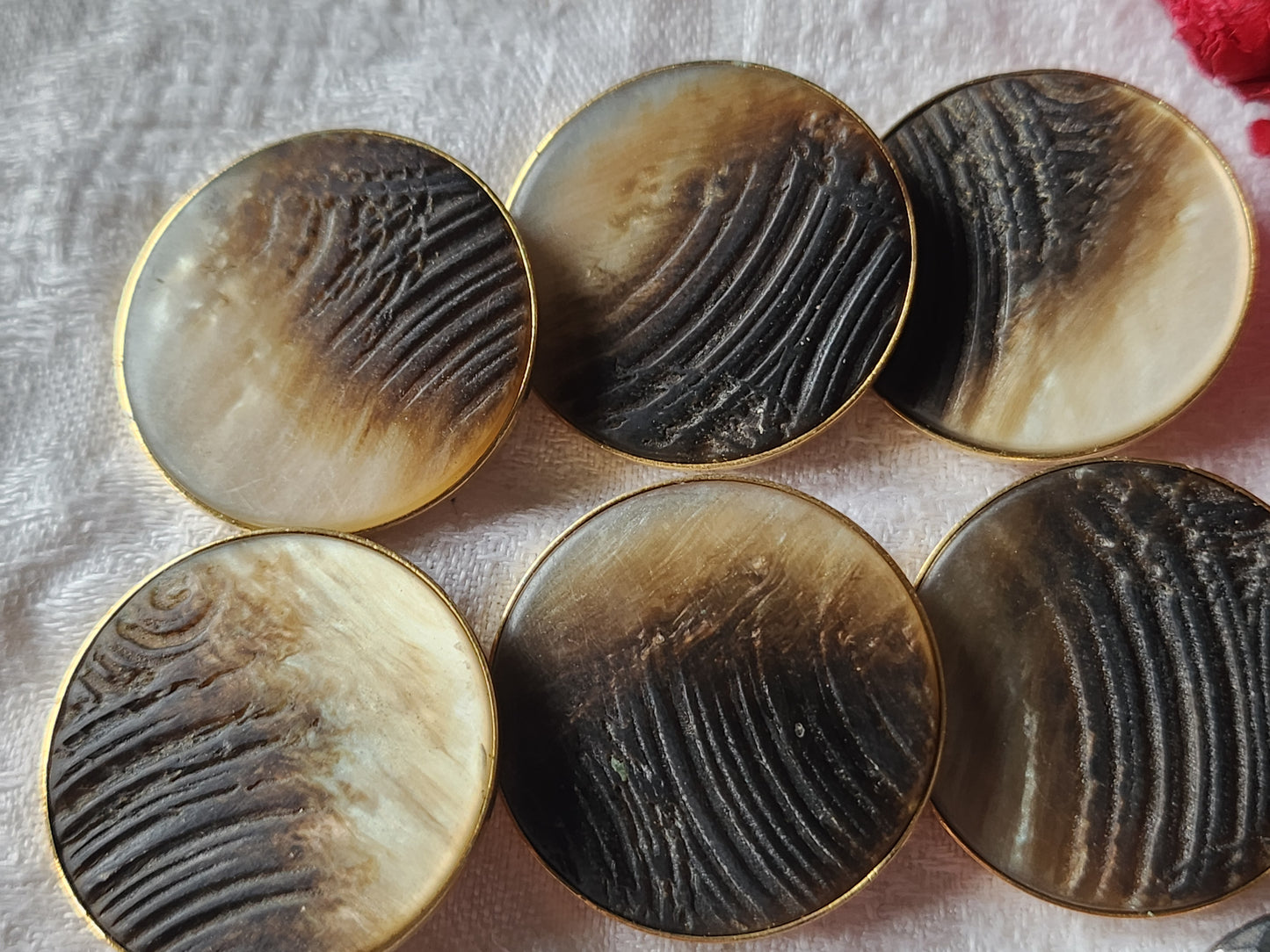 Lot 6 enormes boutons vintage marron effet nacre doré métal pied 3,1 cm ref 7060
