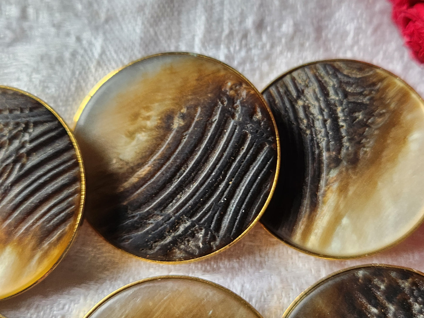 Lot 6 enormes boutons vintage marron effet nacre doré métal pied 3,1 cm ref 7060