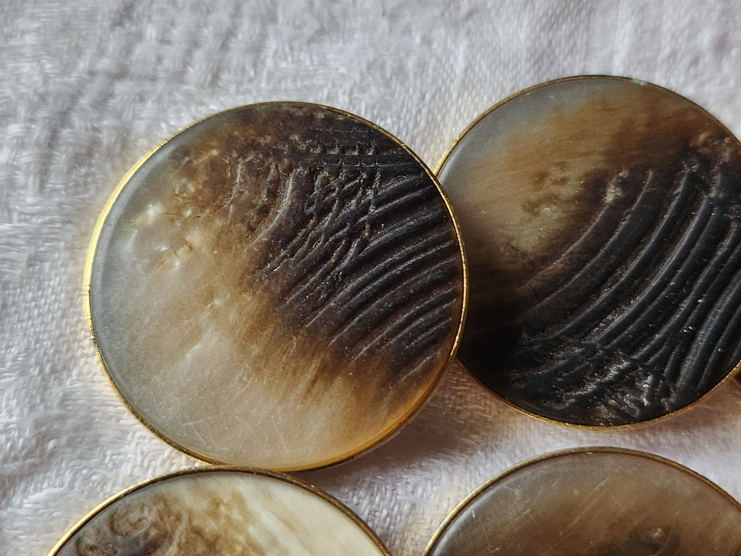 Lot 6 enormes boutons vintage marron effet nacre doré métal pied 3,1 cm ref 7060