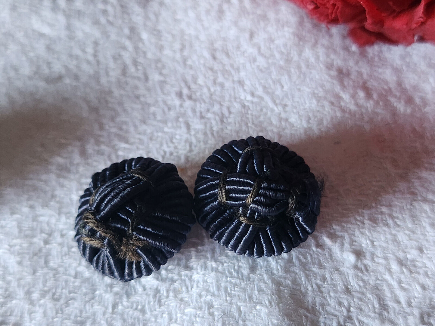 Duo boutons anciens en passementerie boule bleu 1,5 cm D3K