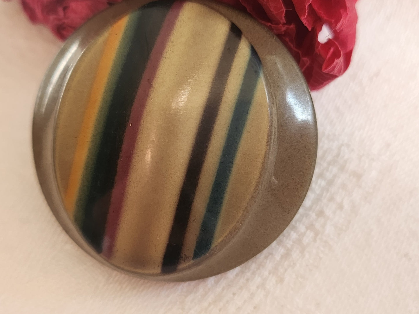 Enorme bouton ancien celluloïd pétillant multicolore 3,8 cm ou 38 mm ref 5883
