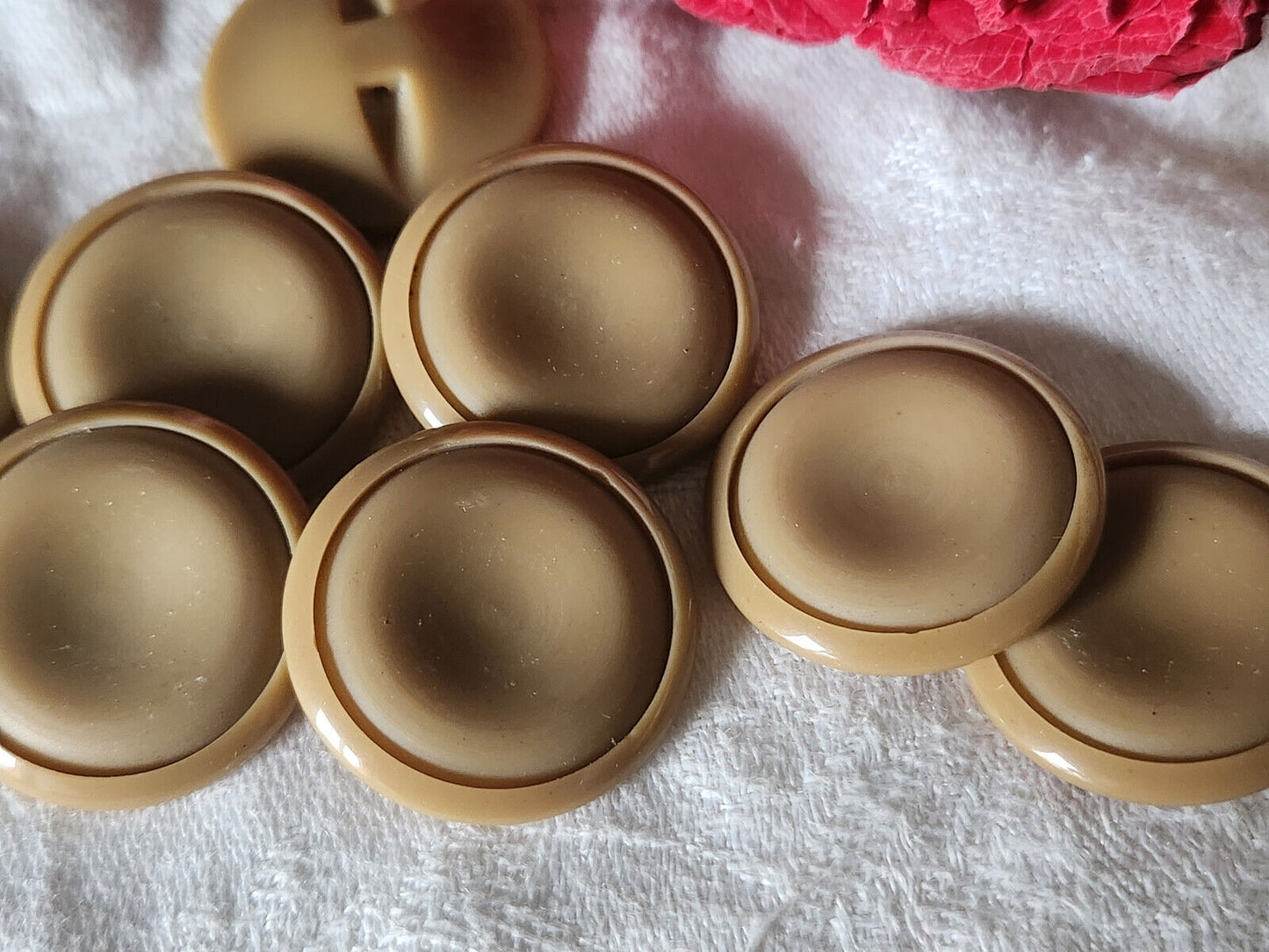 Lot 6 gros boutons vintage marron à pied 2,7 cm ref 5417