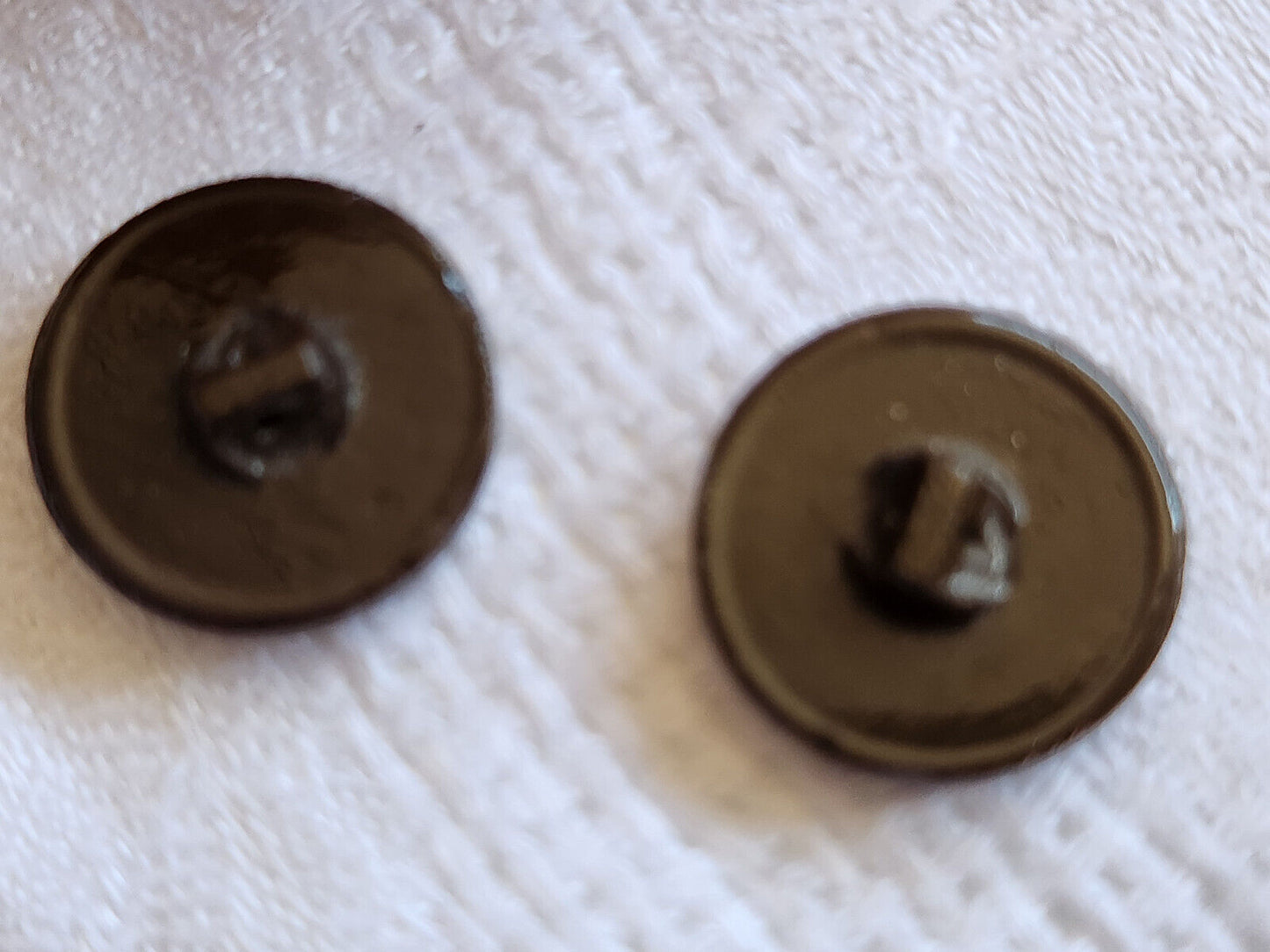 Duo boutons anciens en marron année 50/60 argenté 1,7 cm D15R