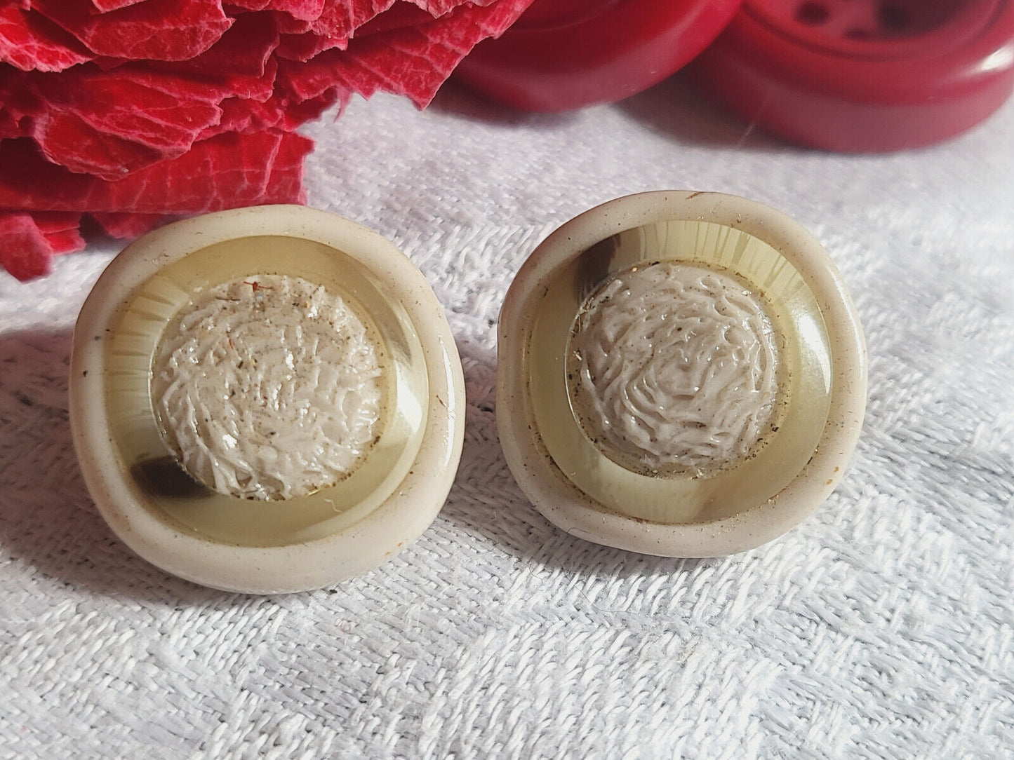 Duo boutons vintage en résine pour collection blanc cassé 1,7 cm D17F