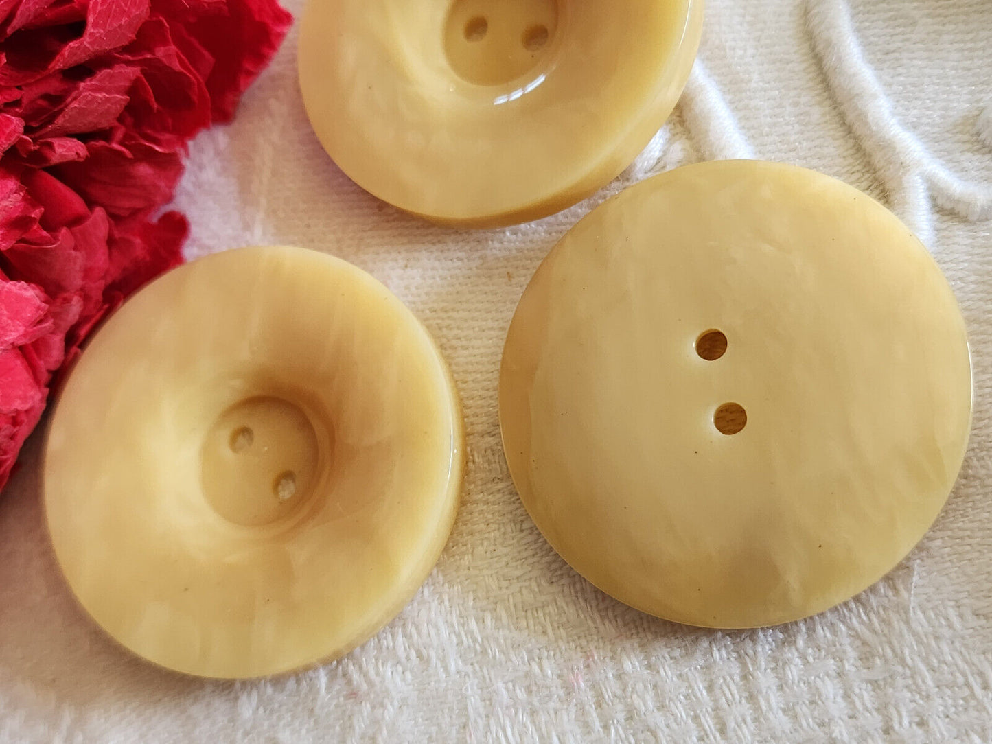 trio gros boutons vintage marbré beige à trous épais 3,3 cm ref 453