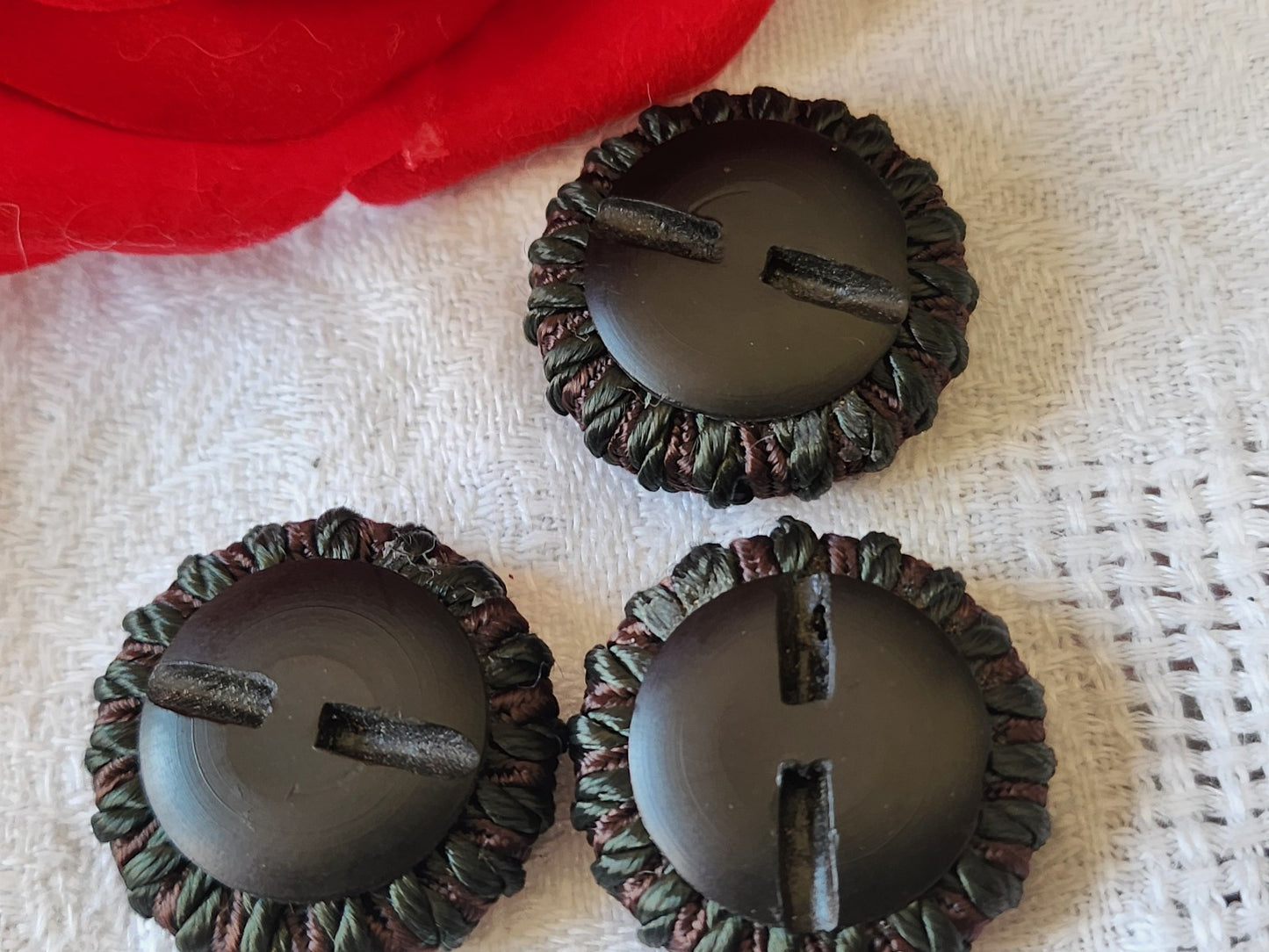 Trio boutons vintage en passementerie vert 2,5 cm D18C