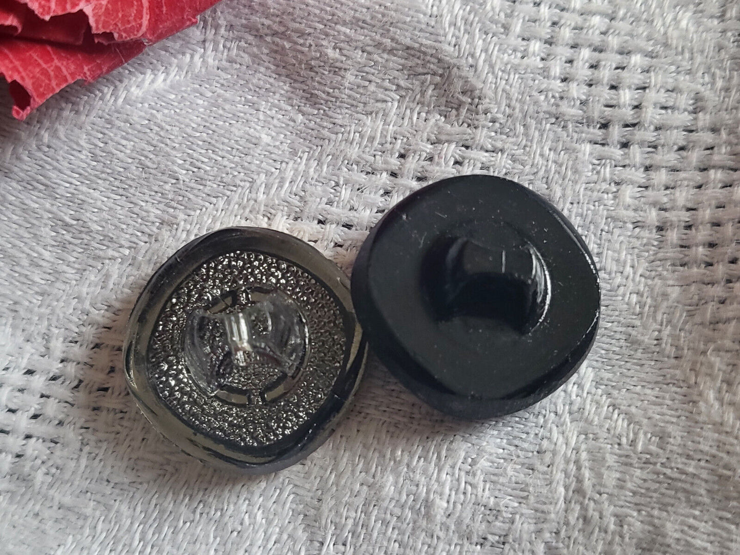 Duo boutons anciens en verre bleu doré carré diamètre 1,7 cm vintage D11D