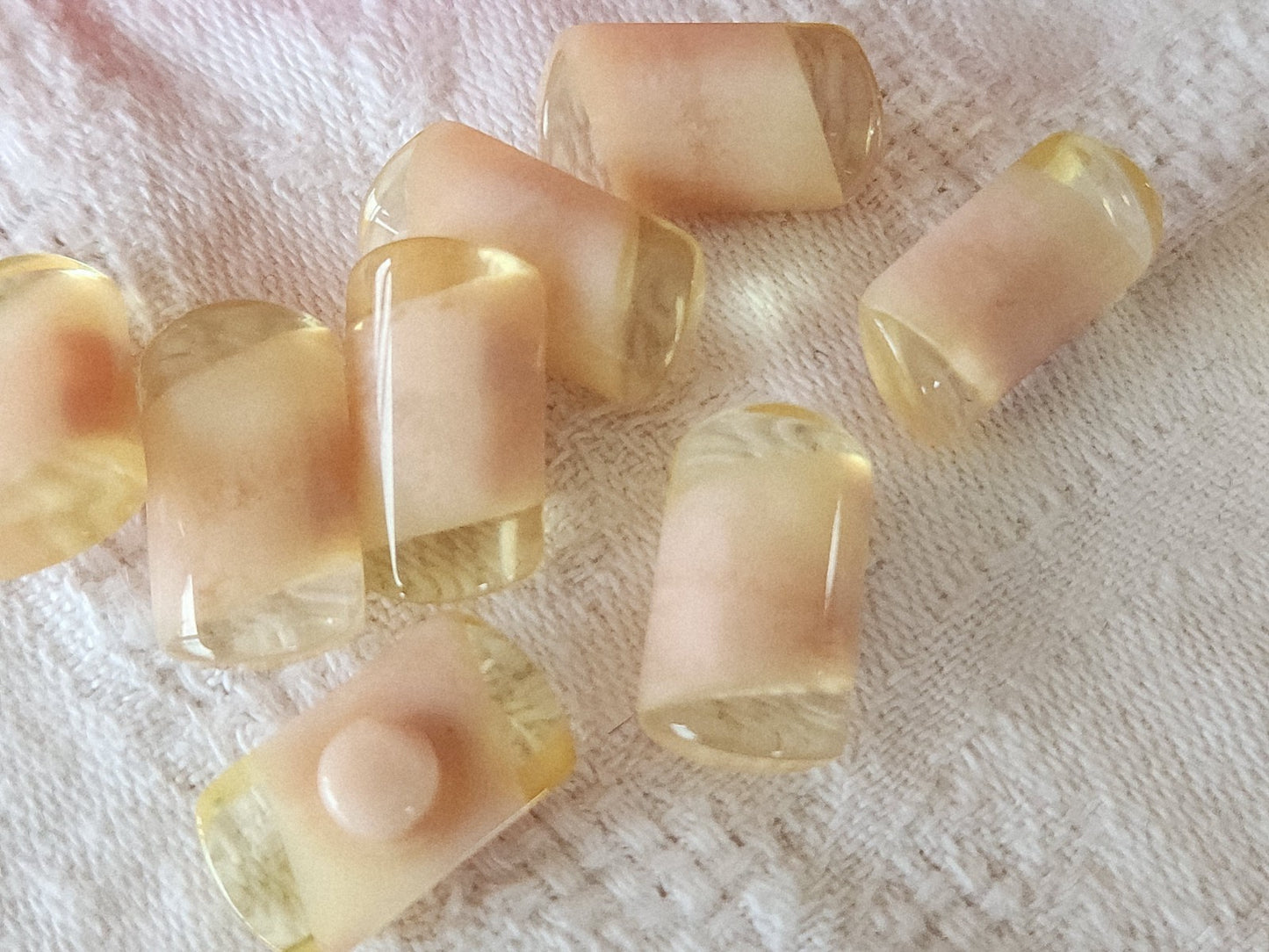 Lot 8 boutons vintage buchette rose superbe 1 sur 1,8 cm ref 5999