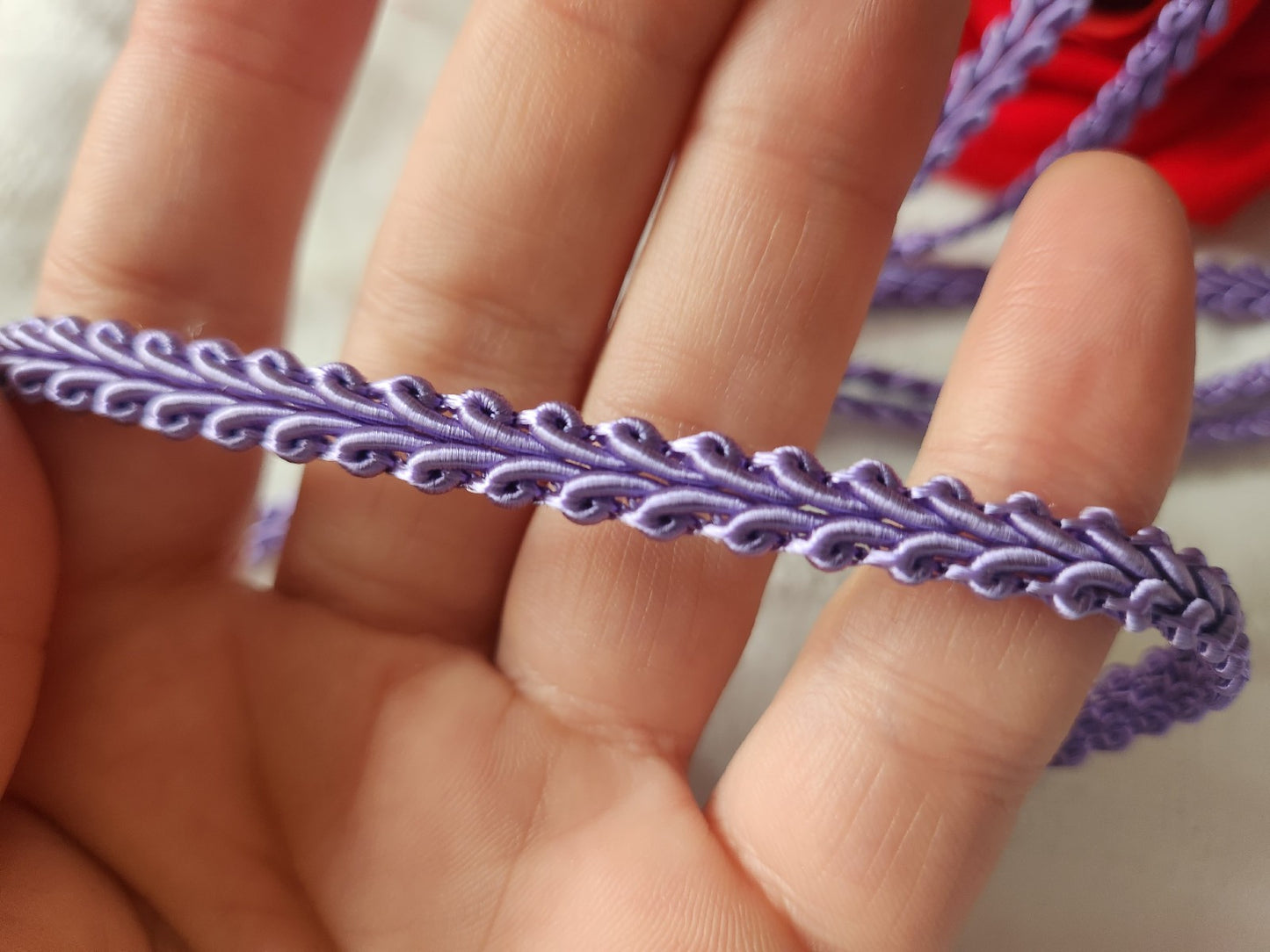 Galon vintage violet satiné lumineux 3 métres sur 0,7/0,8 cm A3