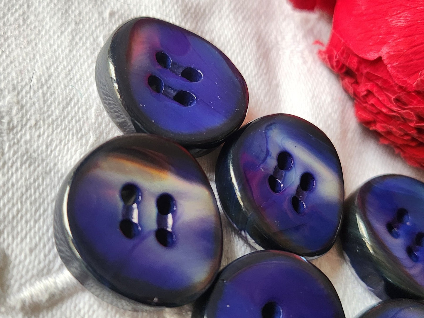 Lot 6 boutons anciens en nacre bleu épais bord 2,2 cm lourd ref 5827
