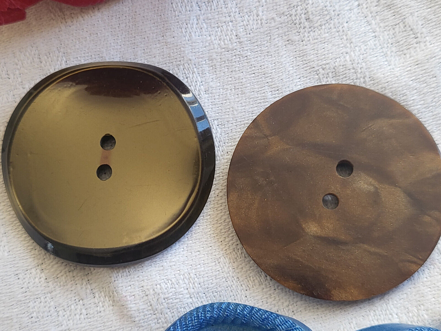 Duo gros boutons anciens marron manteaux diamètre 3,5 cm ref 2103