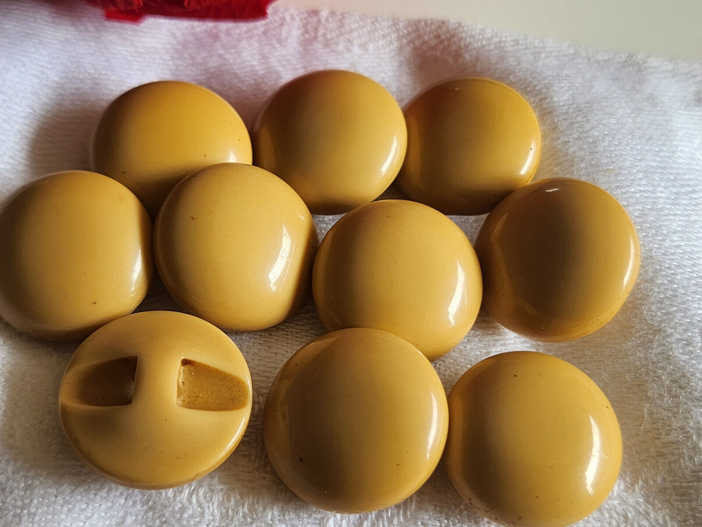 lot 10 boutons vintage camel bombé demi sphere pied 1,7 cm ref 4713