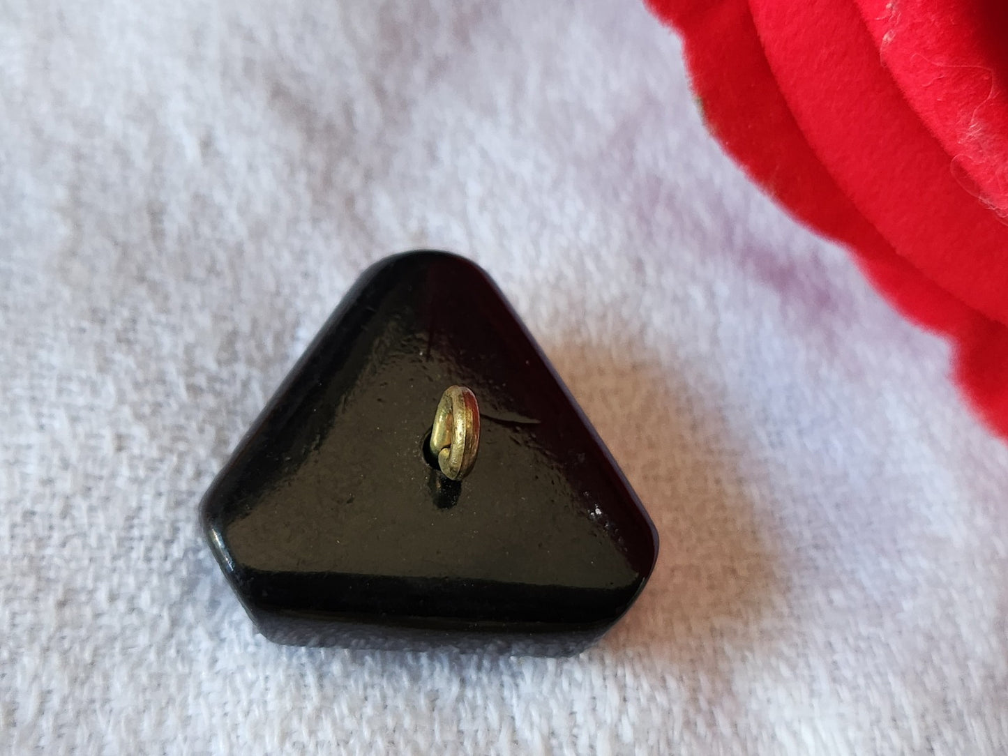 Original bouton ancien vintage triangle 2,2 cm volume bleu G18G