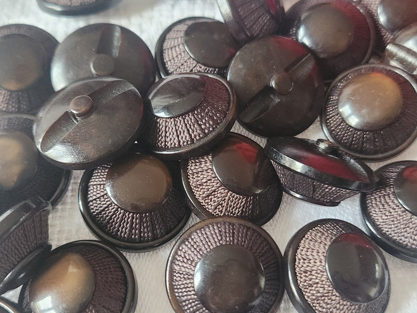 Lot 6 boutons ancien vintage passementerie marron 2 cm T17