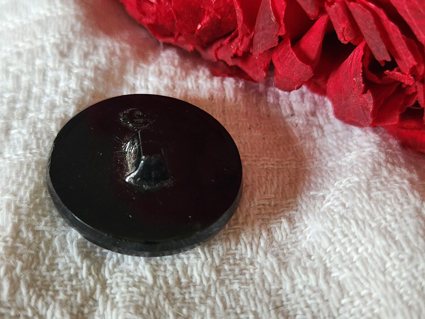 Bouton ancien en verre noir argenté vintage 2,2 cm G3G