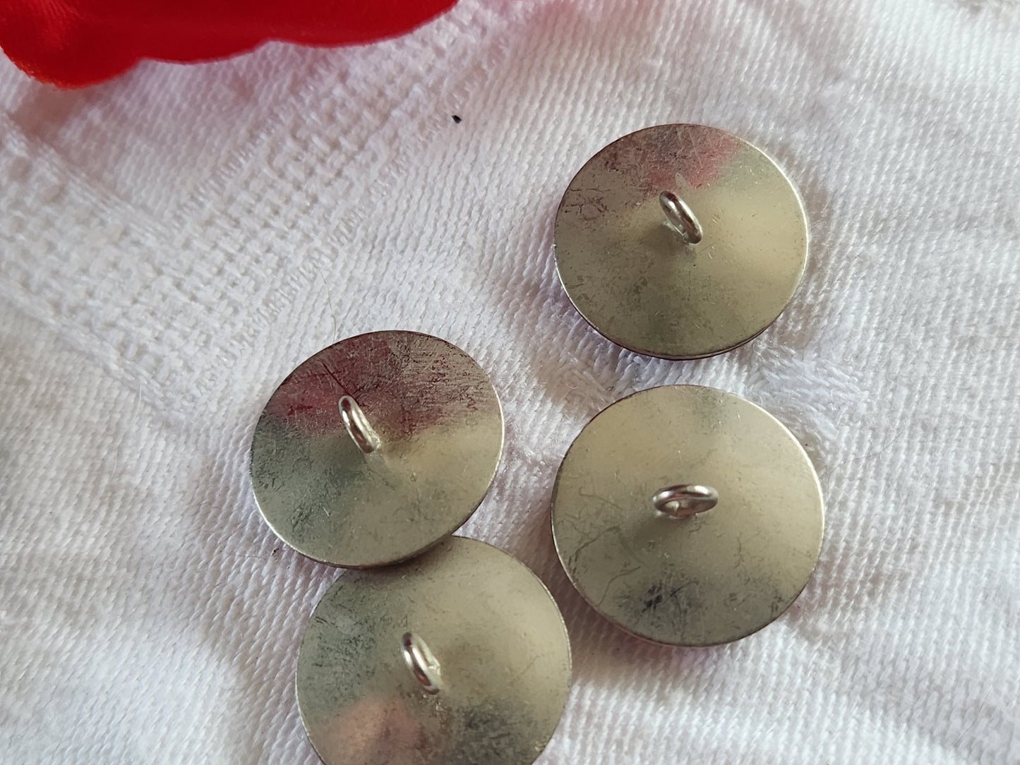 Lot 4 boutons vintage monture métal ocre orangé 1,8 cm ref 2045