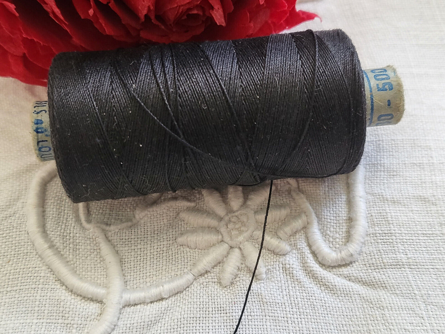 Grosse bobine ancienne fil noir 20 grammes couture mercerie ancien T1-611