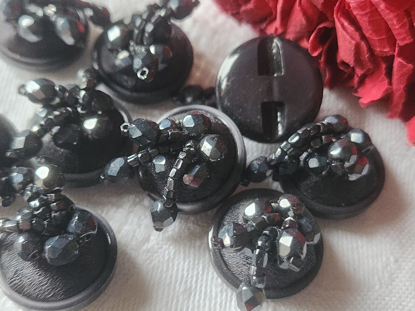 Collection lot 6 boutons passementerie gris pendants perlé 1,7 cm ref 3828