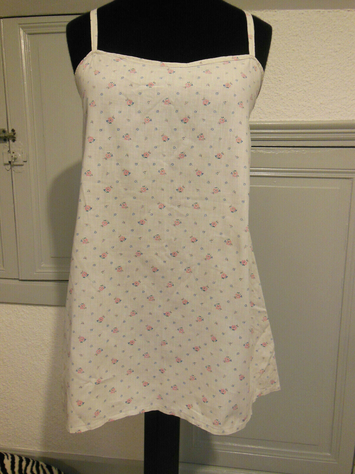 Chemise de nuit ancienne coton imprimé courte étroite B7