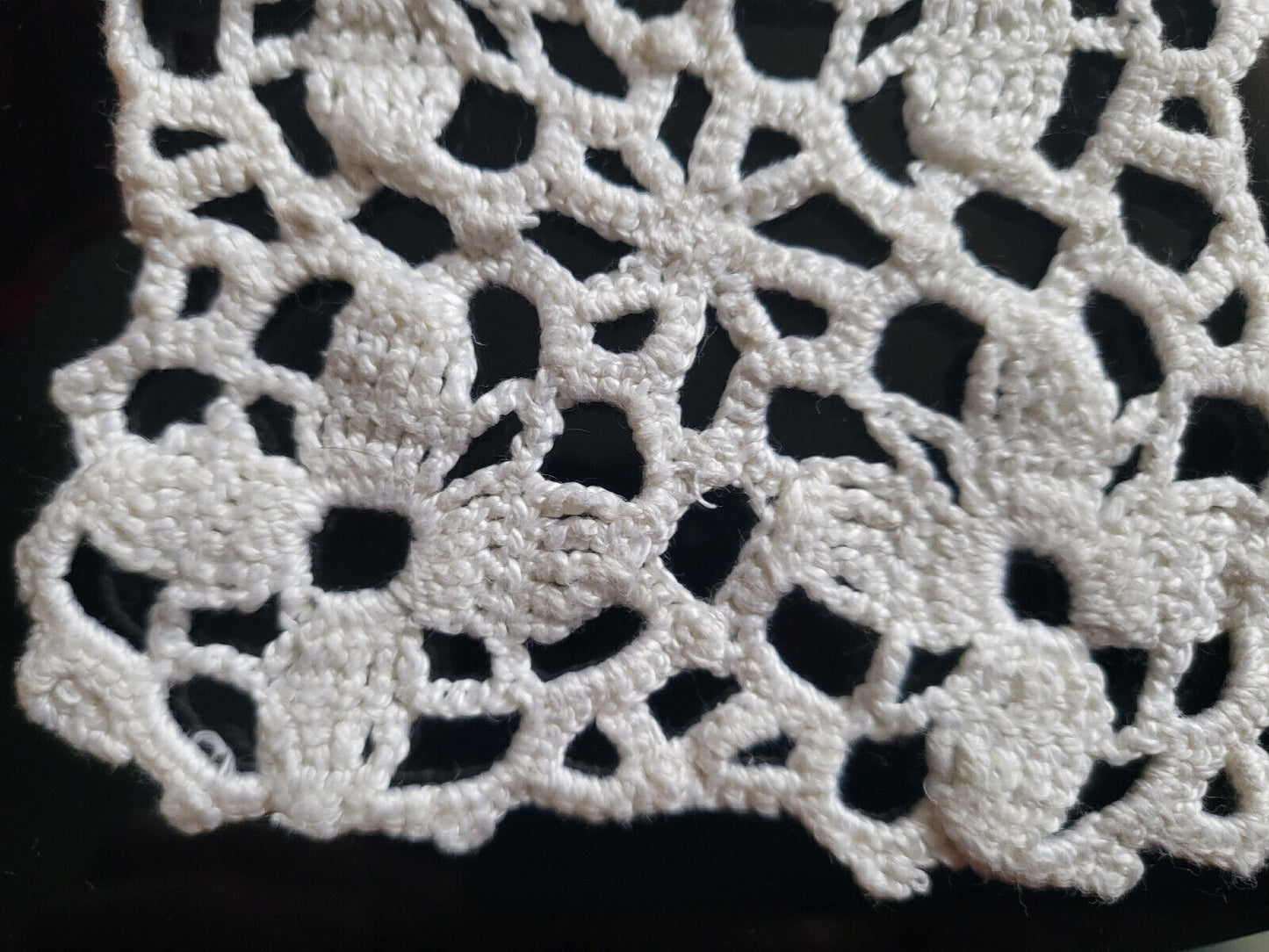 Application incrustation dentelle crochet 9,5 sur 9,5 cm T15-26