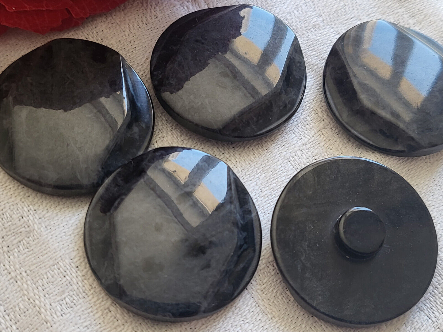 Lot 5 gros boutons vintage gris pied marbré diamètre 2,6 cm ref 5665