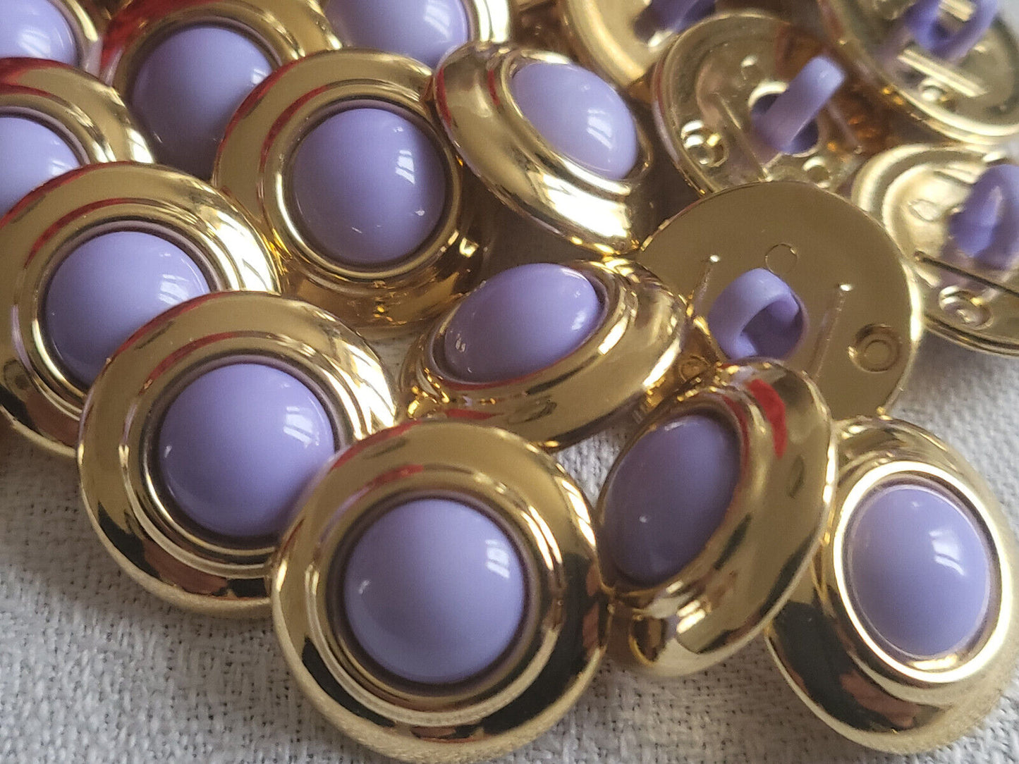 Lot 10 boutons violet doré pied année 2000 diamètre 1,7 cm ref 282