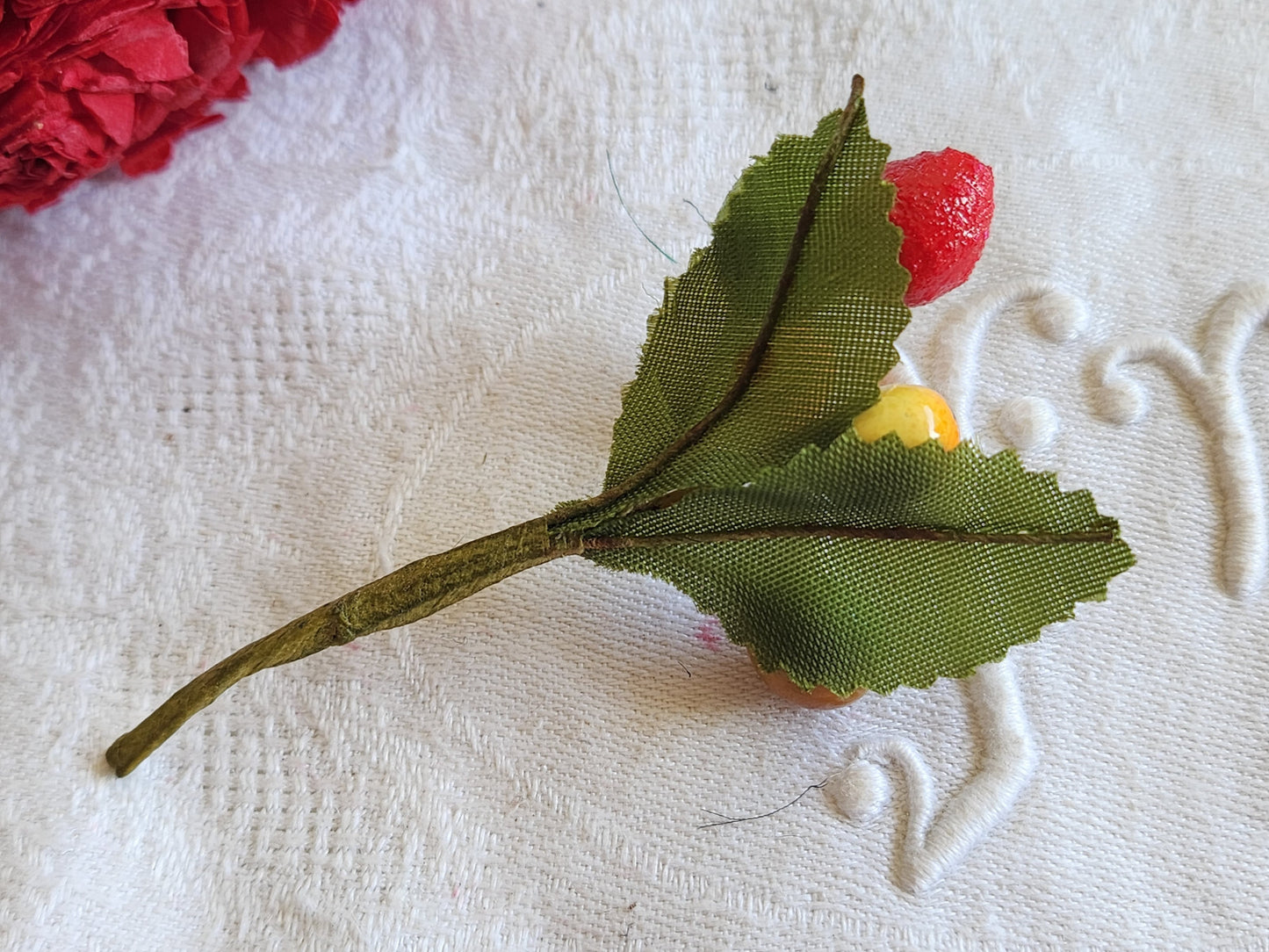 Petit bouquet ancien tutti fruitti 7,5 cm colorée modiste chapeau T0-23