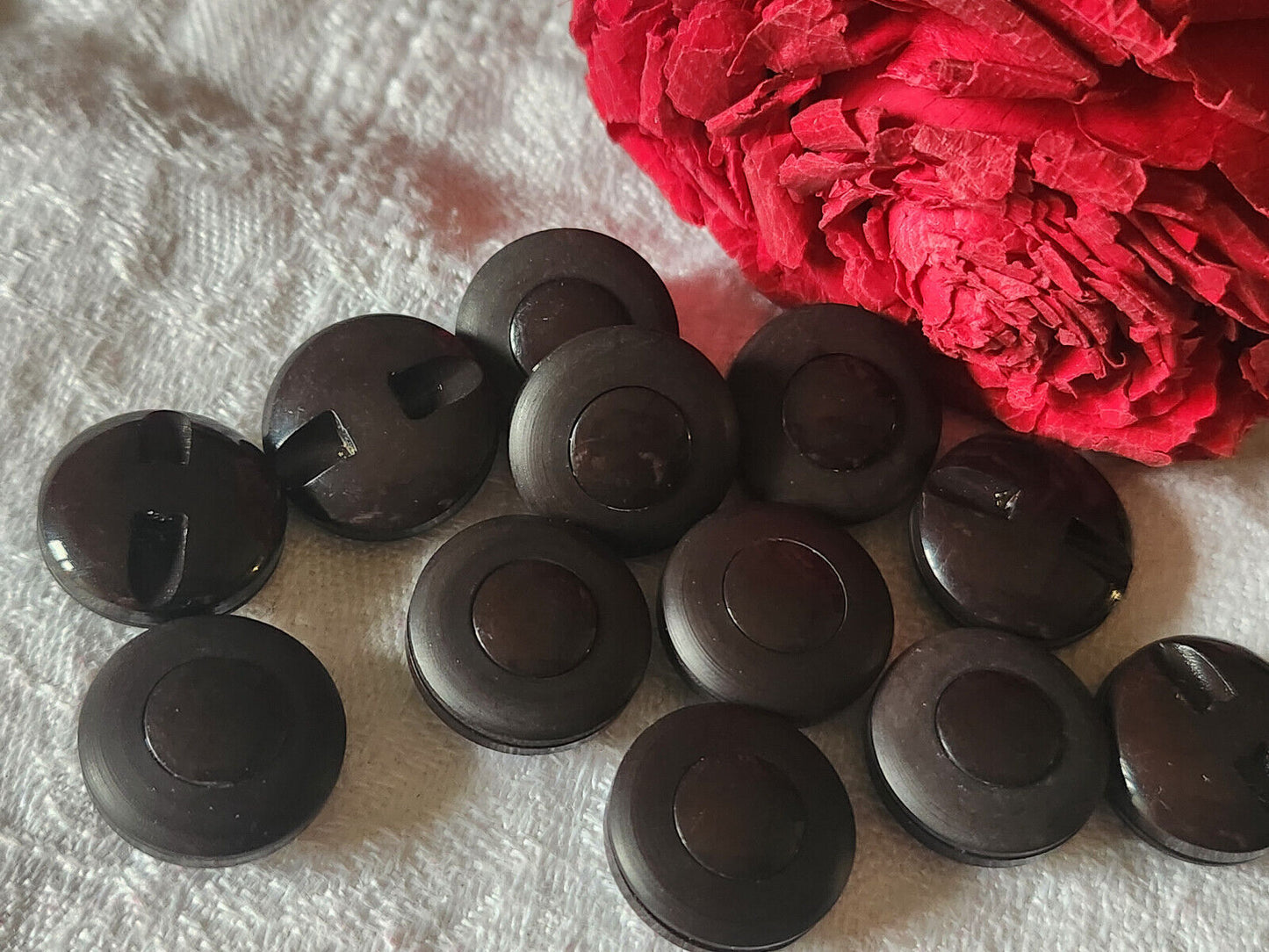 Lot 12 boutons vintage marron à pied 1,7 cm ref 3209