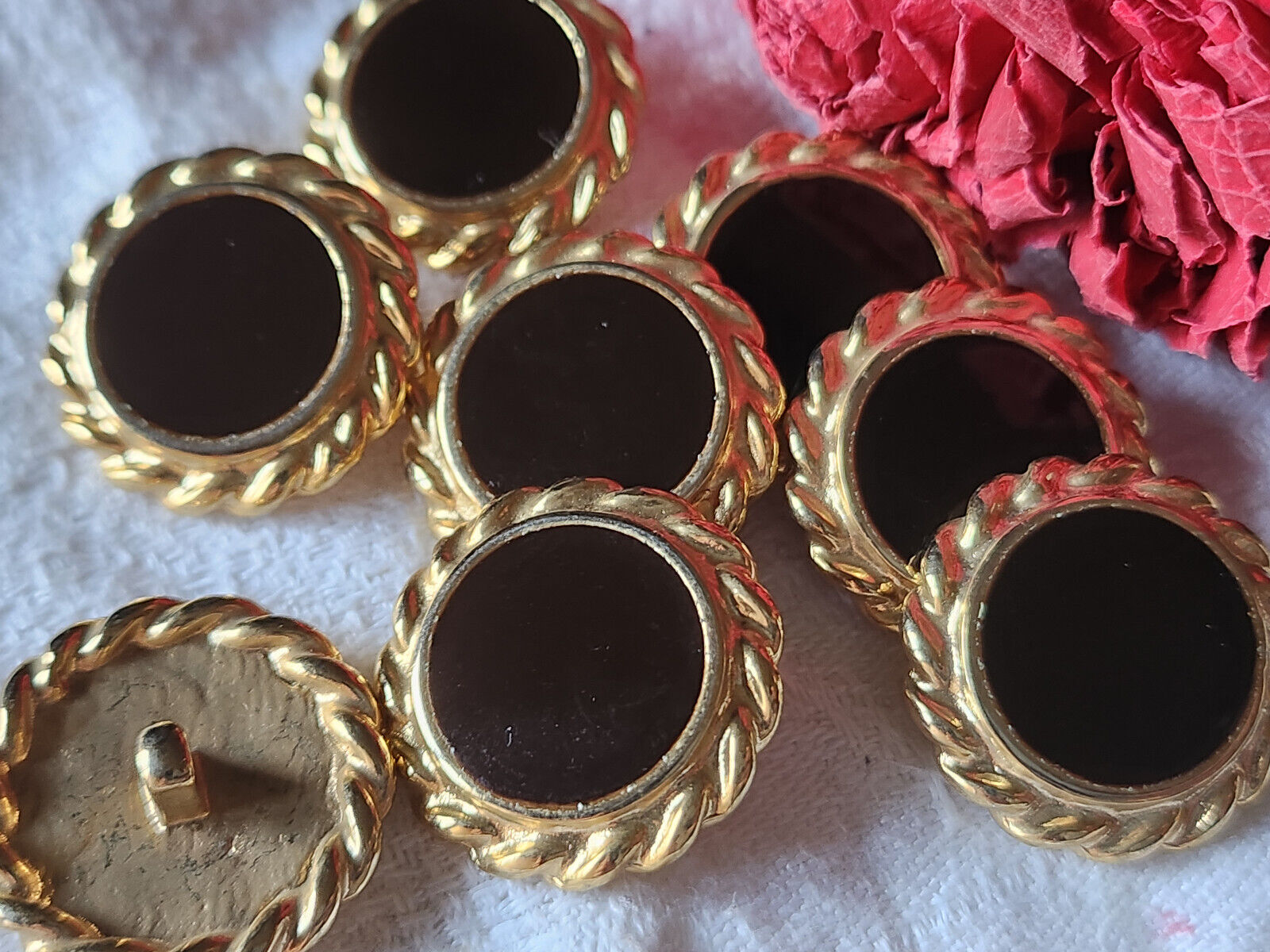 Lot 6 gros boutons vintage marron beige épais diamètre 2,6 cm ref 3374