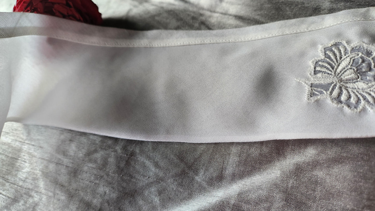 Joli col ancien transparent vintage broderie adulte B1-10