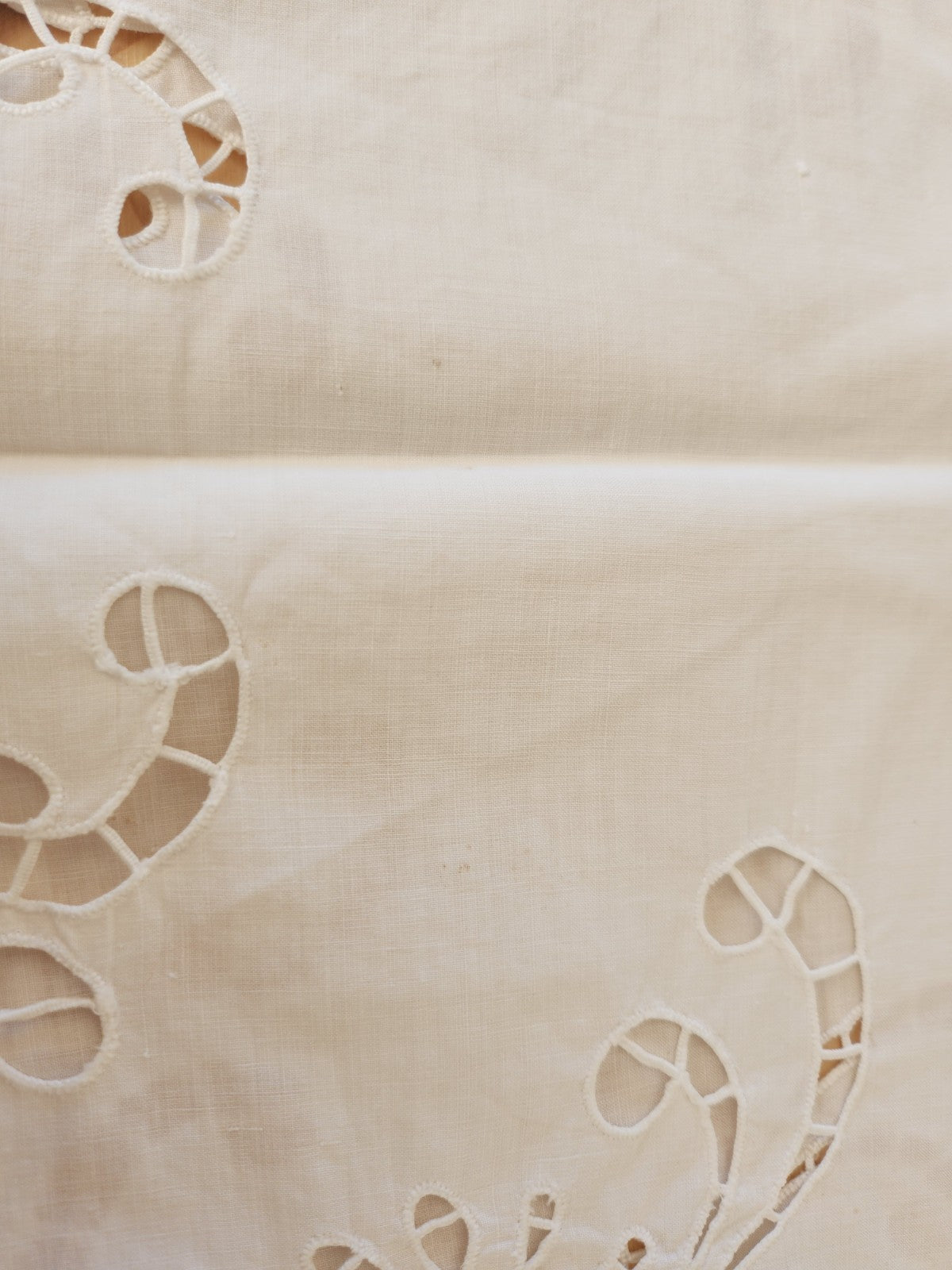 Superbe abat jour ancien ouvrage de dame dentelle broderie frange B5
