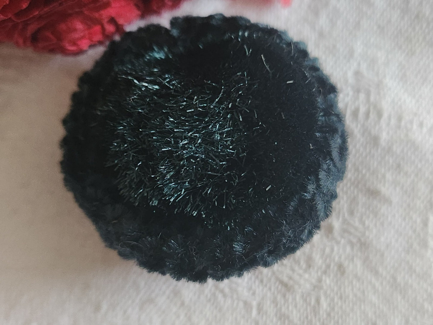 Haute couture gros bouton ancien doudou vert passementerie 3,7 cm ref 6107