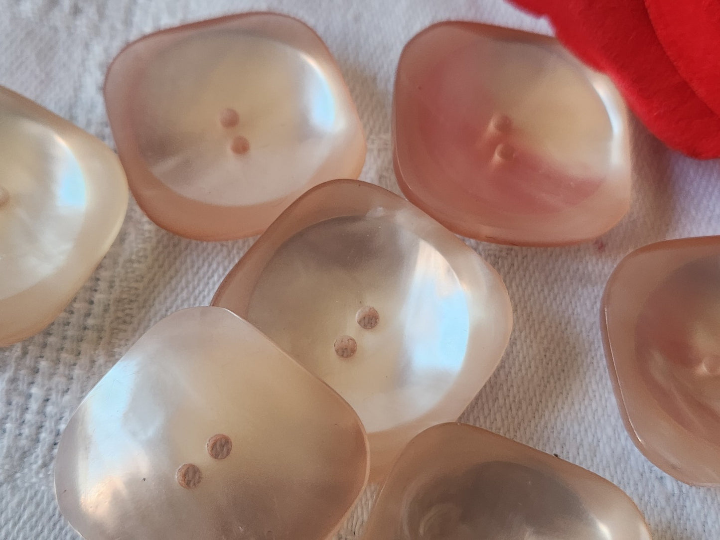 Lot 8 gros boutons vintage nacrés panaché 2,5 cm rose trou ref 2640