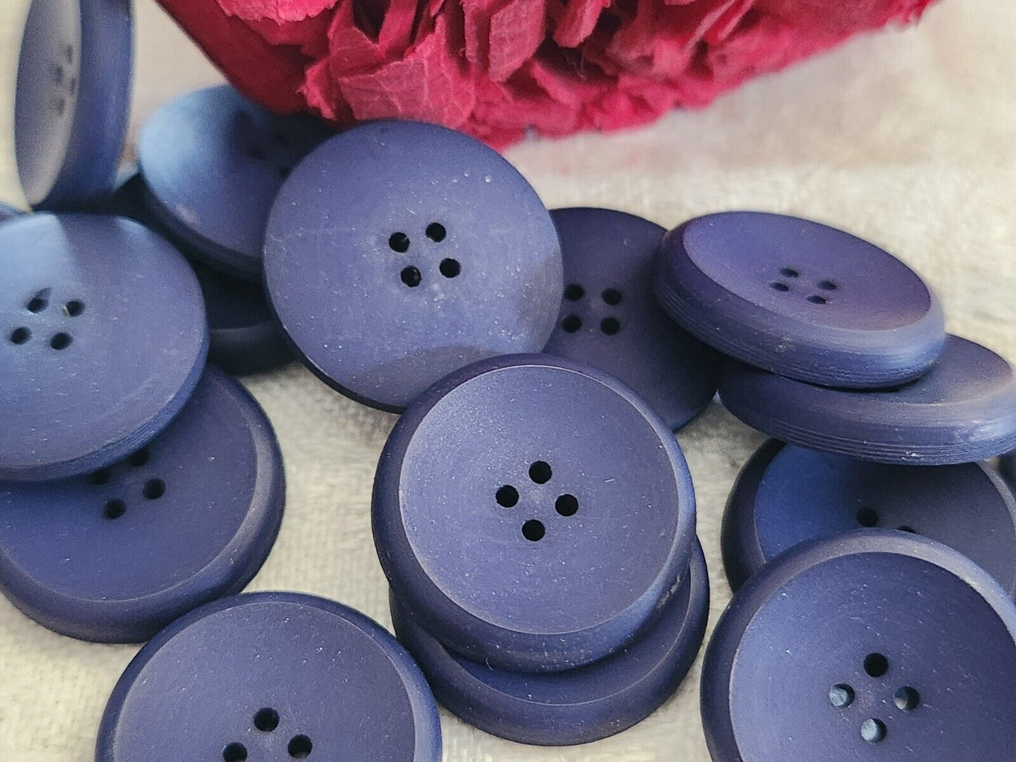 Lot 17 boutons vintage bleu mat trous 1,8 cm ref 2571