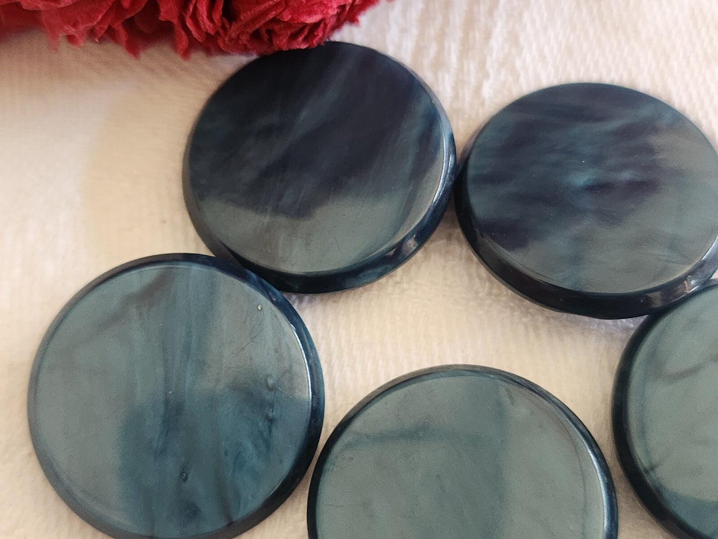Lot 5 boutons vintage bleu maarbré pied 2 cm ref 768