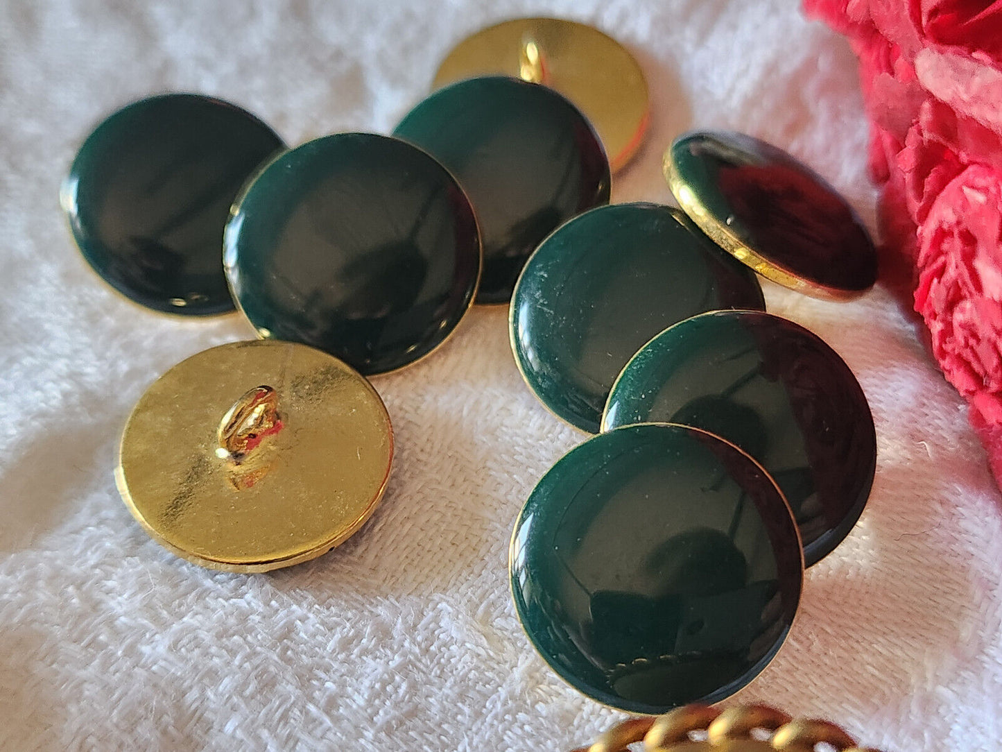 Lot 9 boutons vintage en métal vert pied 1,6 cm ref 6015