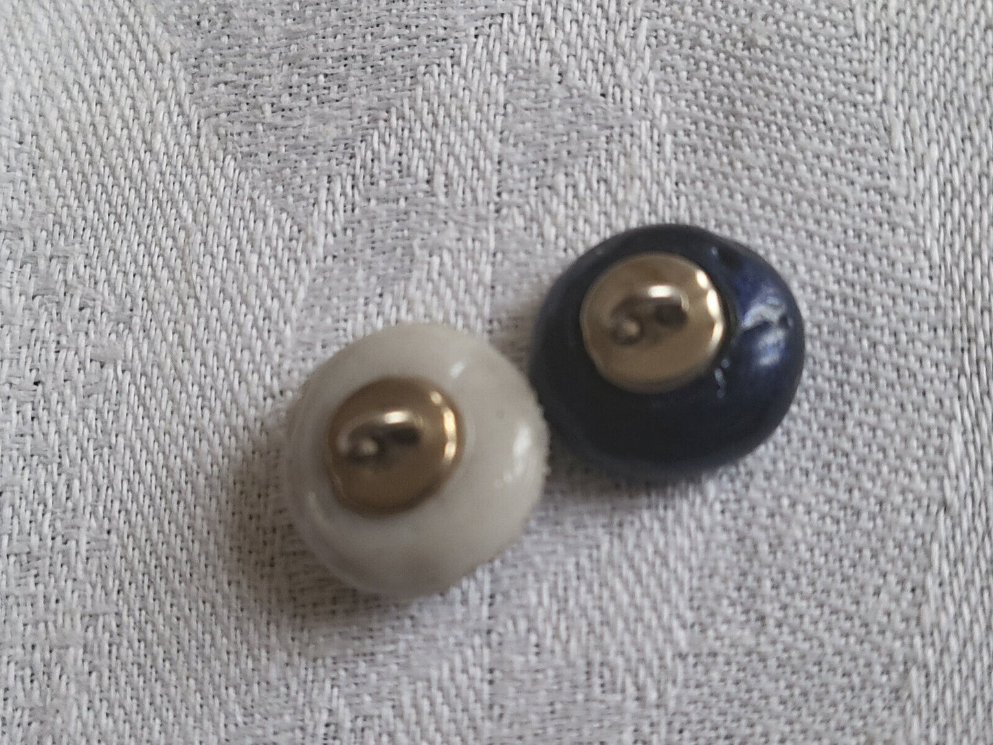 Duo boutons vintage résine petits mini collection diamètre 1,4 cm D11C